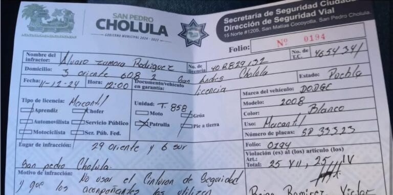 Corruptos tránsitos de Tonantzin multan fuera de San Pedro