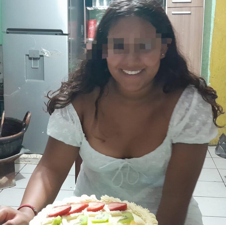 Sigue en terapia intensiva quinceañera apuñalada por dos ratas.