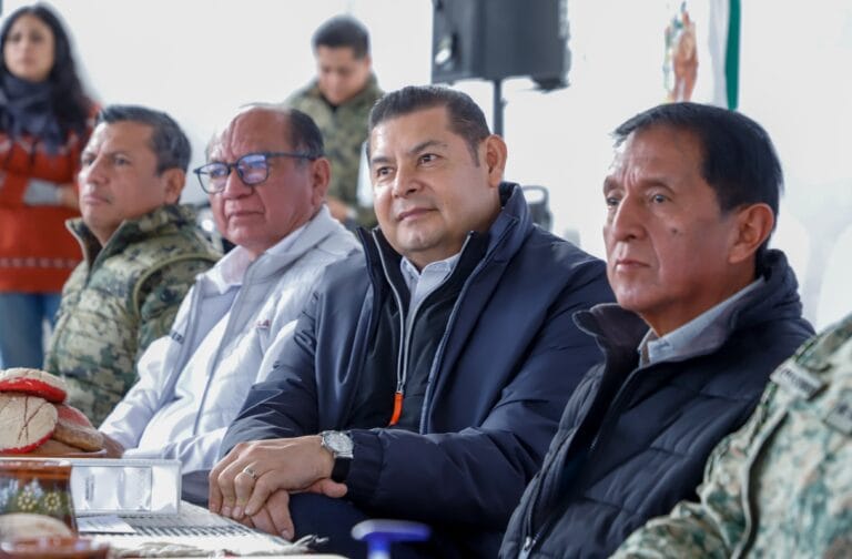 Gobernar es Prever; Armenta al inspeccionar ruta de evacuación Tochimilco – Izúcar