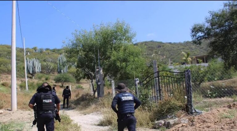 Mata a su padrastro en pleno año nuevo.