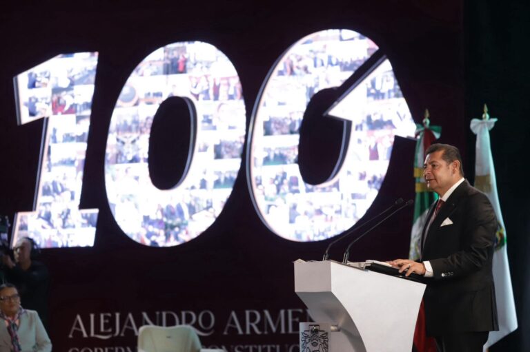En Auditorio de la Reforma Armenta rinde informe de los primeros 100 días