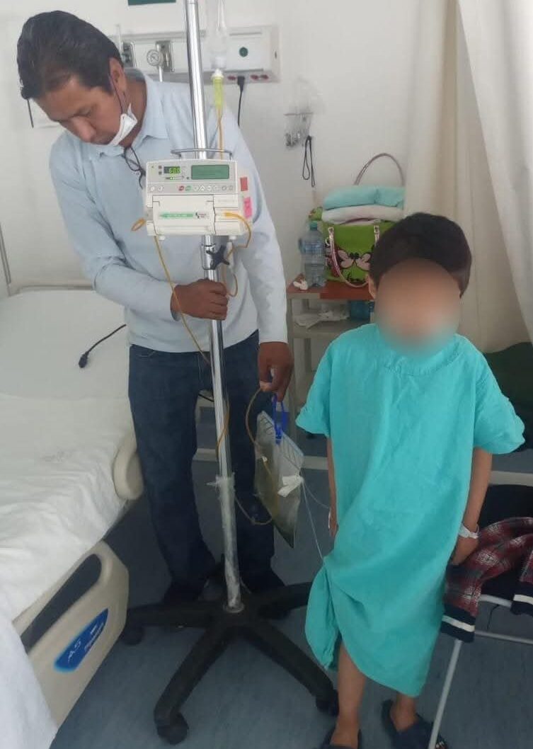 Doctores confunden síntomas de niño y ahora está muerto