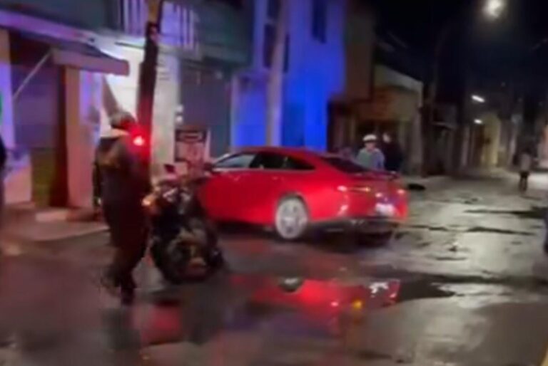 Querían matar a abogada y matan a conductor en el peligroso Texmelucan