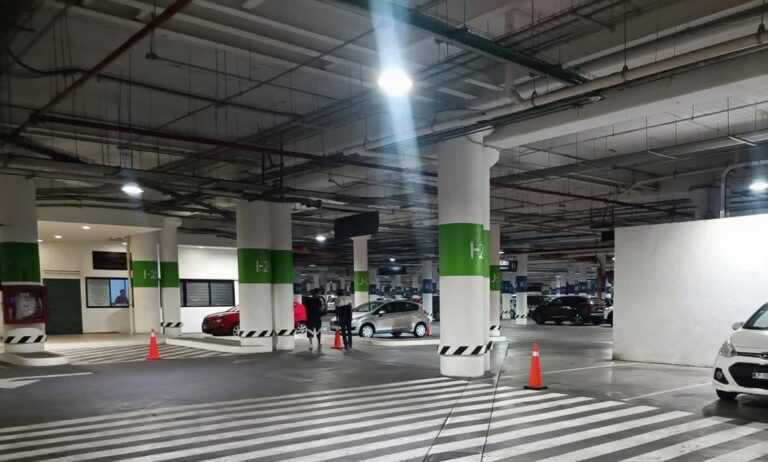 Asesinan a extranjero en Plaza Solesta en San Andrés Cholula 