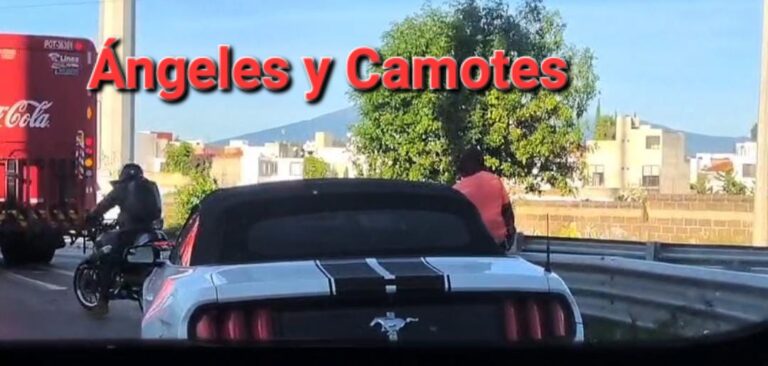 Loco amenaza con cuchillo a motociclista en el Periférico Ecológico