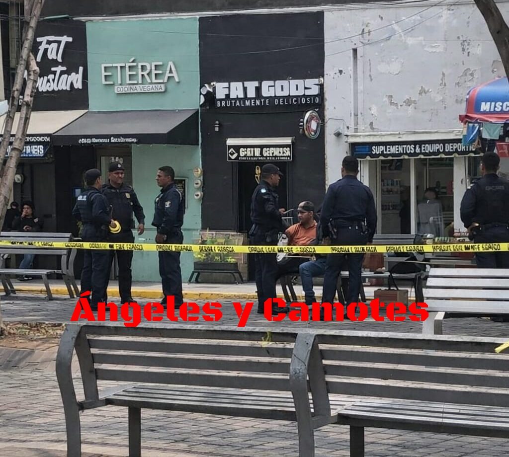 Teporochos pasean cabeza humana en Tehuacán